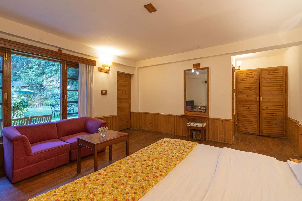 Stayvista At Casa Bella Vista- Mall Road Манали Экстерьер фото